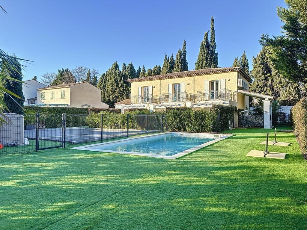 Le Clos De Saint Aygulf Dış mekan fotoğraf
