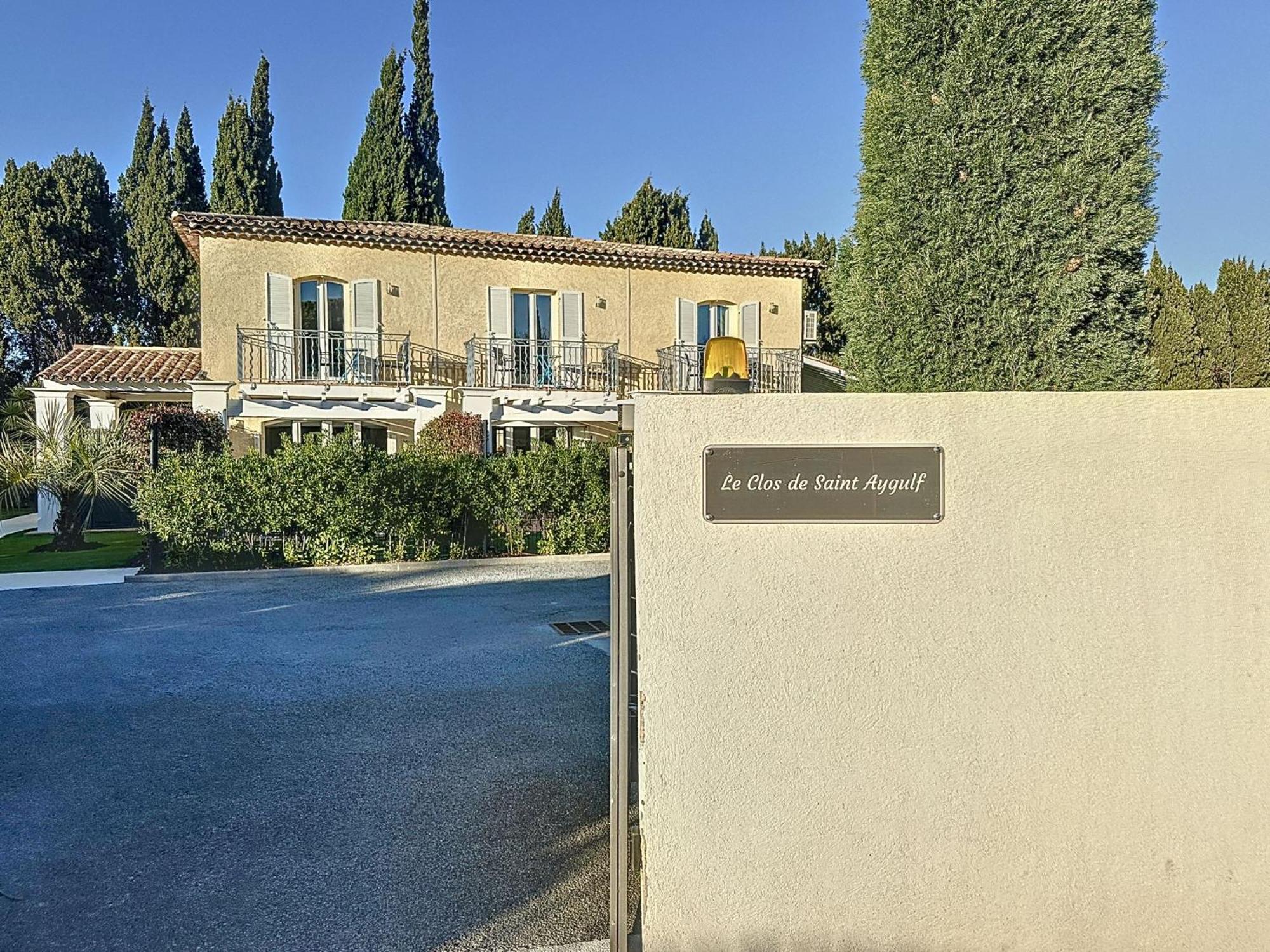 Le Clos De Saint Aygulf Dış mekan fotoğraf